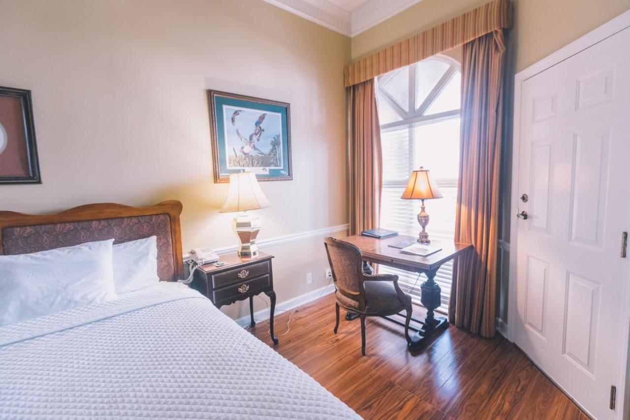 Governors Inn Hotel Таллагассі Екстер'єр фото